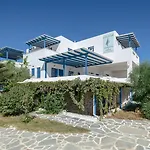 Crystal Naxos 1 At Μικρή Βίγλα