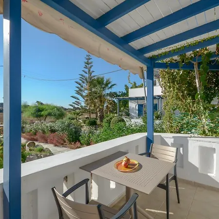 Crystal Naxos 1 At 아파트호텔 미크리 비글라