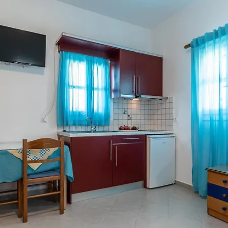 Crystal Naxos 1 At 아파트호텔