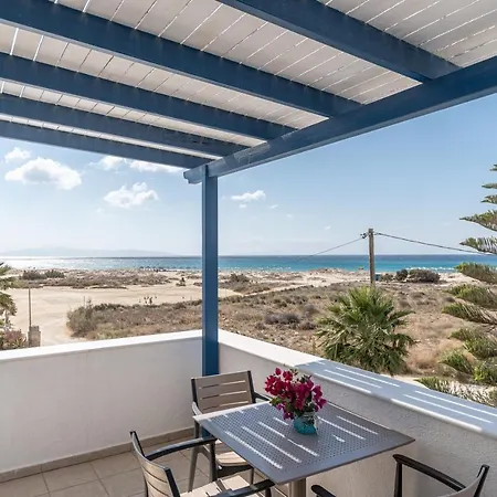 Crystal Naxos 1 At 아파트호텔 4*