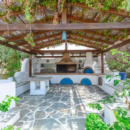 아파트호텔 Crystal Naxos 1 At