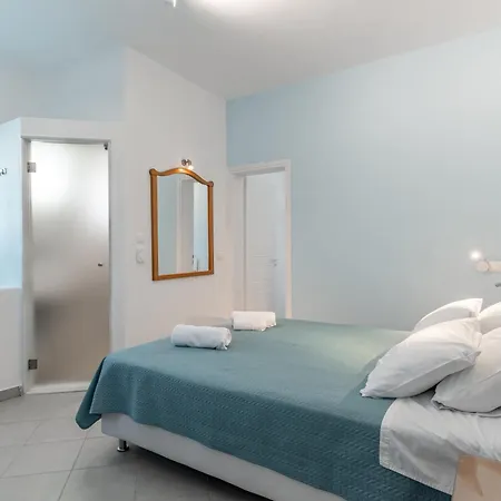 Apartmanhotel Crystal Naxos 1 At 4*