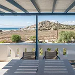 Crystal Naxos 1 At
