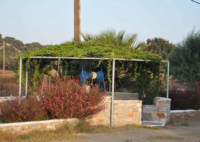 Crystal Naxos 1 At 4* Mikri Vigla