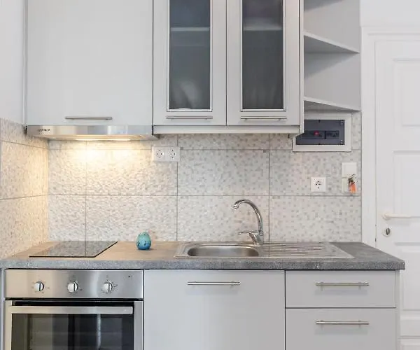 Crystal Naxos 1 At Appart hôtel Mikri Vigla