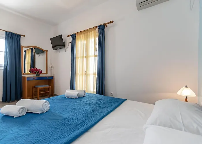 Crystal Naxos 1 At Aparthotel