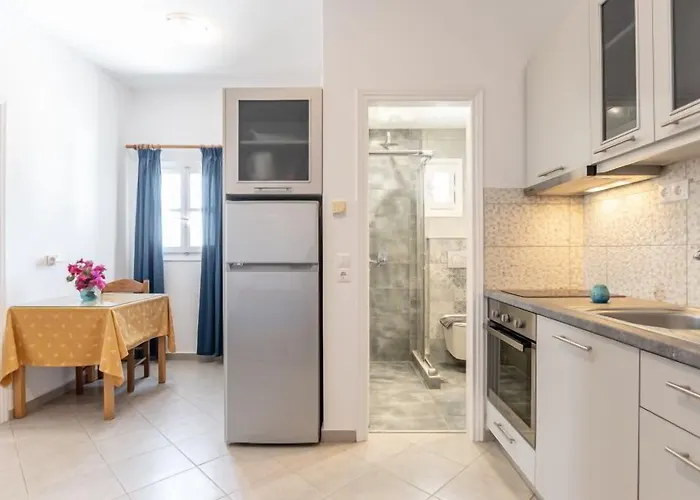 Crystal Naxos 1 At 4* Mikri Vigla