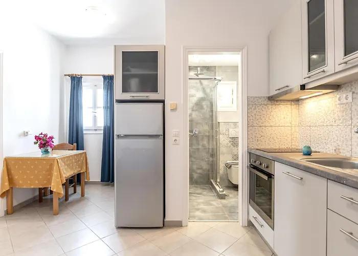 Crystal Naxos 1 At Aparthotel 4*