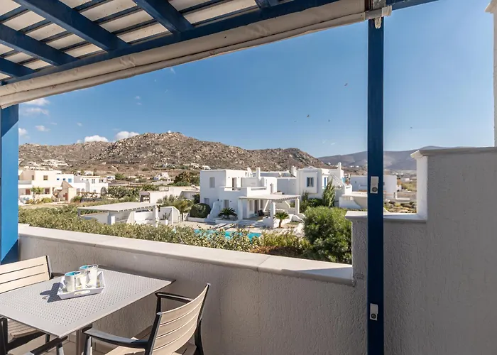 Crystal Naxos 1 At Mikri Vigla