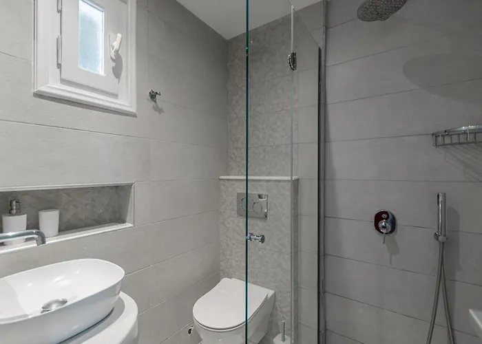 Crystal Naxos 1 At Aparthotel Mikri Vigla